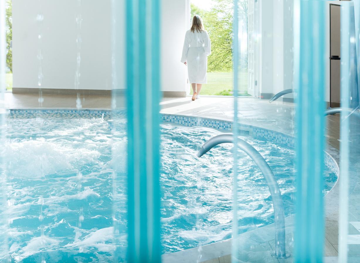 Eastwell Manor, Champneys Hotel & Spa Ашфорд Экстерьер фото